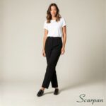 Mocassim Feminino em Couro Scarpan é um calçado que une elegância, conforto e praticidade. Referência: 121-029 Cor Preto Material da Gáspea: Couro legítimo Solado: TR Altura do Salto: 1,5 cm Palmilha: EVA 2mm Peso: 400 g