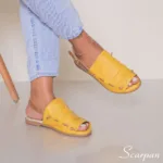 Sandália Rasteira 5318 de Couro - Mostarda - Imagem 4