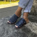 Sandália Rasteira 5318 de Couro - Marinho - Imagem 3