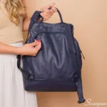Mochila de Couro Feminina Jade - Marinho - Imagem 3