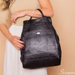 Mochila de Couro Feminina Jade - Preta - Imagem 3