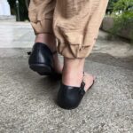 Rasteira com Pedras -  Preta - 111.269V23 - Imagem 3