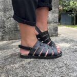 Rasteira de Couro c/ Tiras Preta 163.109 - Imagem 2