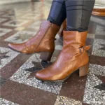 Bota de Couro Feminina Cano Curto 155.081 Havana
