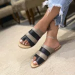 Sandália Feminina Rasteira de Couro