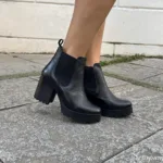 Bota Feminina de Couro com Salto Preta - 1730 - Imagem 3