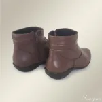 Bota de Couro Rasteira Chocolate - 250B - Imagem 2