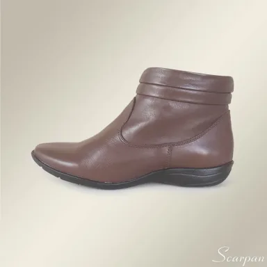 Bota de Couro Cano Curto Feminina