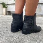 Bota Feminina de Couro Salto Baixo Preta - DR730 - Imagem 2