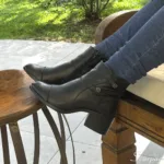 Bota Feminina de Couro com Salto Preto - LB929 - Imagem 3