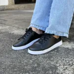 Tênis Casual Feminino de Couro Preto - 181.138 - Imagem 3