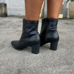 Bota Feminina Bico Fino Preta - 179.137 - Imagem 4