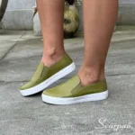 Tênis Slip On de Couro Verde - 153.092
