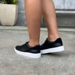 Tênis Feminino Casual de Couro Preto - 700-C020 - Imagem 5