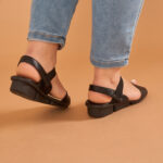 Sandálina Anabela em Couro 173.150 - Preta - Imagem 4