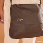 Bolsa de Couro Transversal Feminina Ava - Café - Imagem 4