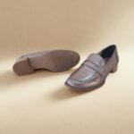 Mocassim Feminino de Couro Prata Velho. - 185.168 - Imagem 5