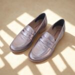 Mocassim Feminino de Couro Prata Velho. - 185.168 - Imagem 3