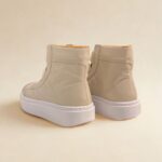 Tênis Cano Alto em Couro Off White - 153.170 - Imagem 8