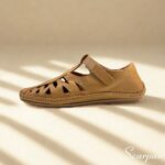 Em resumo, o Tênis Casual Feminino em Couro é a união perfeita entre conforto, estilo, durabilidade e versatilidade. Com ele, você garante: Conforto prolongado durante todo o dia Design elegante com recortes que favorecem a ventilação Couro legítimo de alta qualidade Solado seguro e flexível com costura reforçada Versatilidade para diversas ocasiões Dicas práticas para manter o calçado sempre impecável