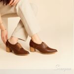 Oxford em Couro com Elástico e Salto Bloco 106.174 Marrom - Imagem 3