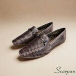 Mocassim em Couro Vazado Onix - 72150 - Imagem 4