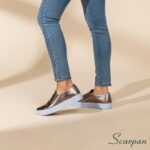 Tênis Slip On de Couro Prata Velha - 153.092 - Imagem 6