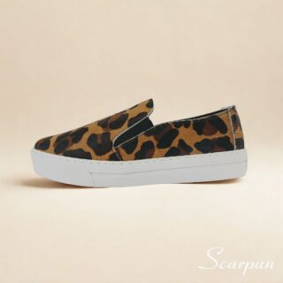 Tênis Slip On em Couro Pelo Onça Caramelo com Preto, Referência: 153.092 Material Cabedal: Couro Material Forro: Têxtil Gênero: Feminino Solado: 2,0 cm