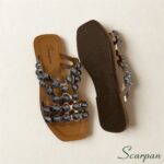 Solado em TR da Sandália Feminina Rasteira em Couro ônix – leve, resistente e confortável