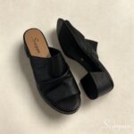 Sandália Tamanco Feminina em Couro 145.159 - Preta - Imagem 6