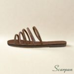 Sandália Rasteira Slide Slip On com Tiras de Pedraria e Strass Ouro e Rosê Scarpan