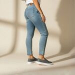 Tênis Slip On de Couro Cinza Escuro - 153.092 - Imagem 3