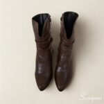 Bota Feminina de Couro Bico Fino e salto alto Moca - 990 - Imagem 3