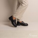 Mocassim Tratorado em Couro com Fivela Preto - 152.201