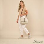 Look com tênis de couro com velcro feminino na cor Off White scarpan