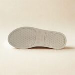 Tenis com velcro em Couro Preto - 3017 - Imagem 8